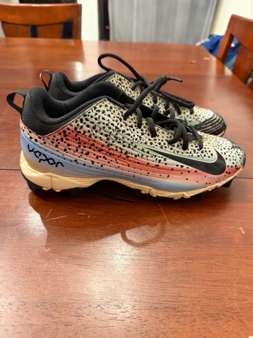 Nike lunar vapor rainbow trout kids baseball cleats